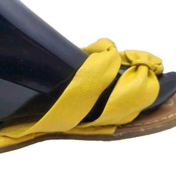 BOC Born Concept Vegan Leather Yellow Bows Flip Flops Size 9M Sandals Thongs - Picture 6 of 9